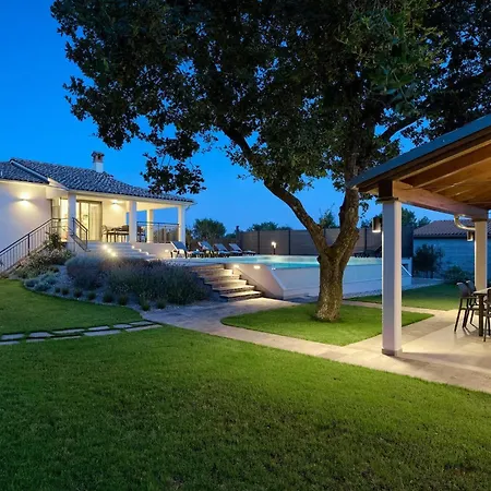 Monte Uliveto * بولا